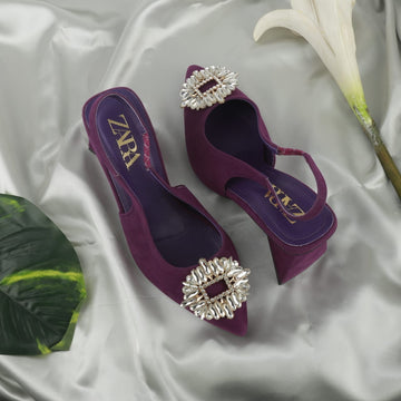 Fashion-forward Footwear: The Perfect Blend of Style and Comfort - ZAWJ