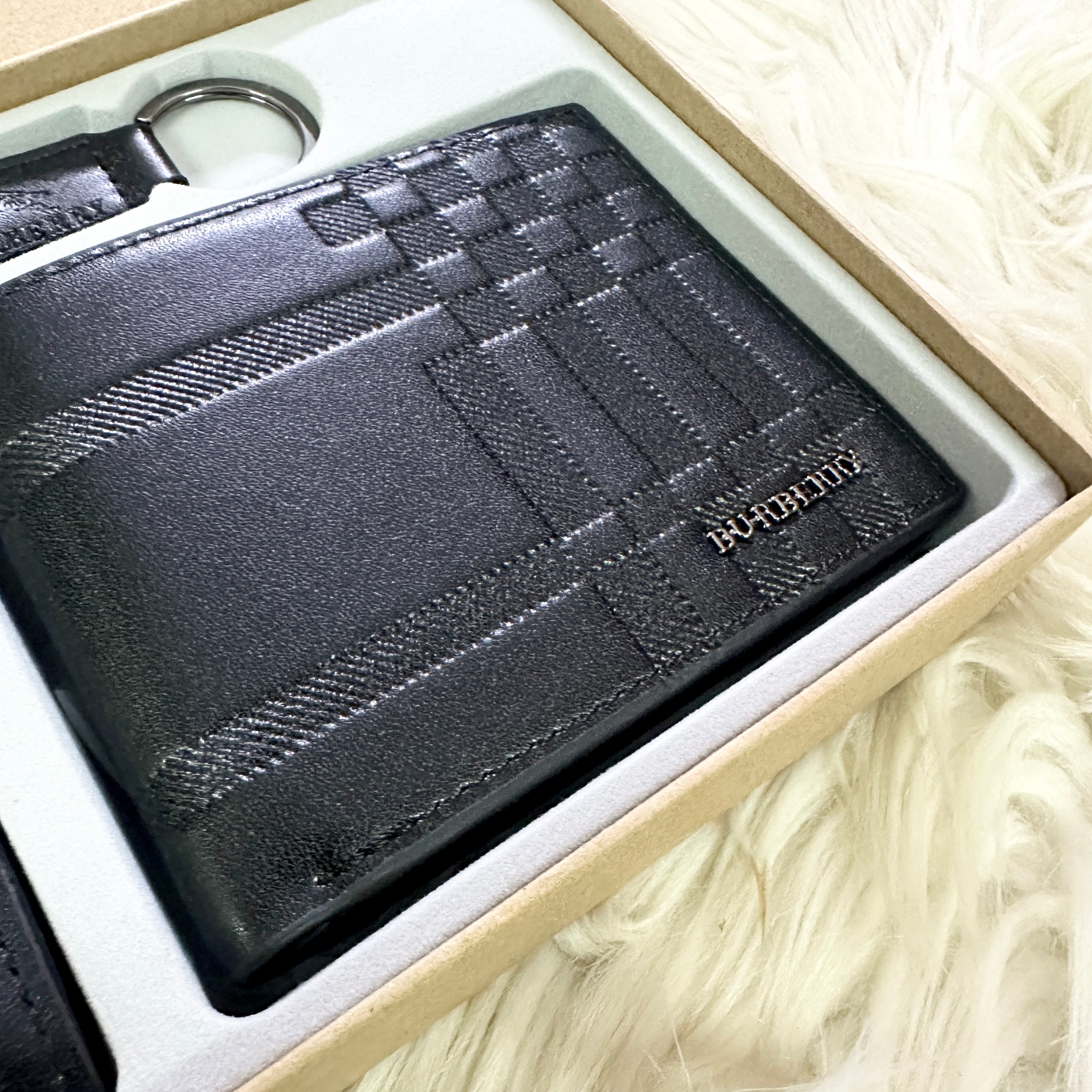 Bb Wallet card holder and keychain