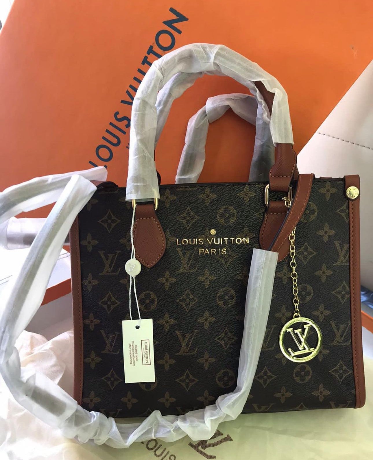 Louis Vuitton bag alpa