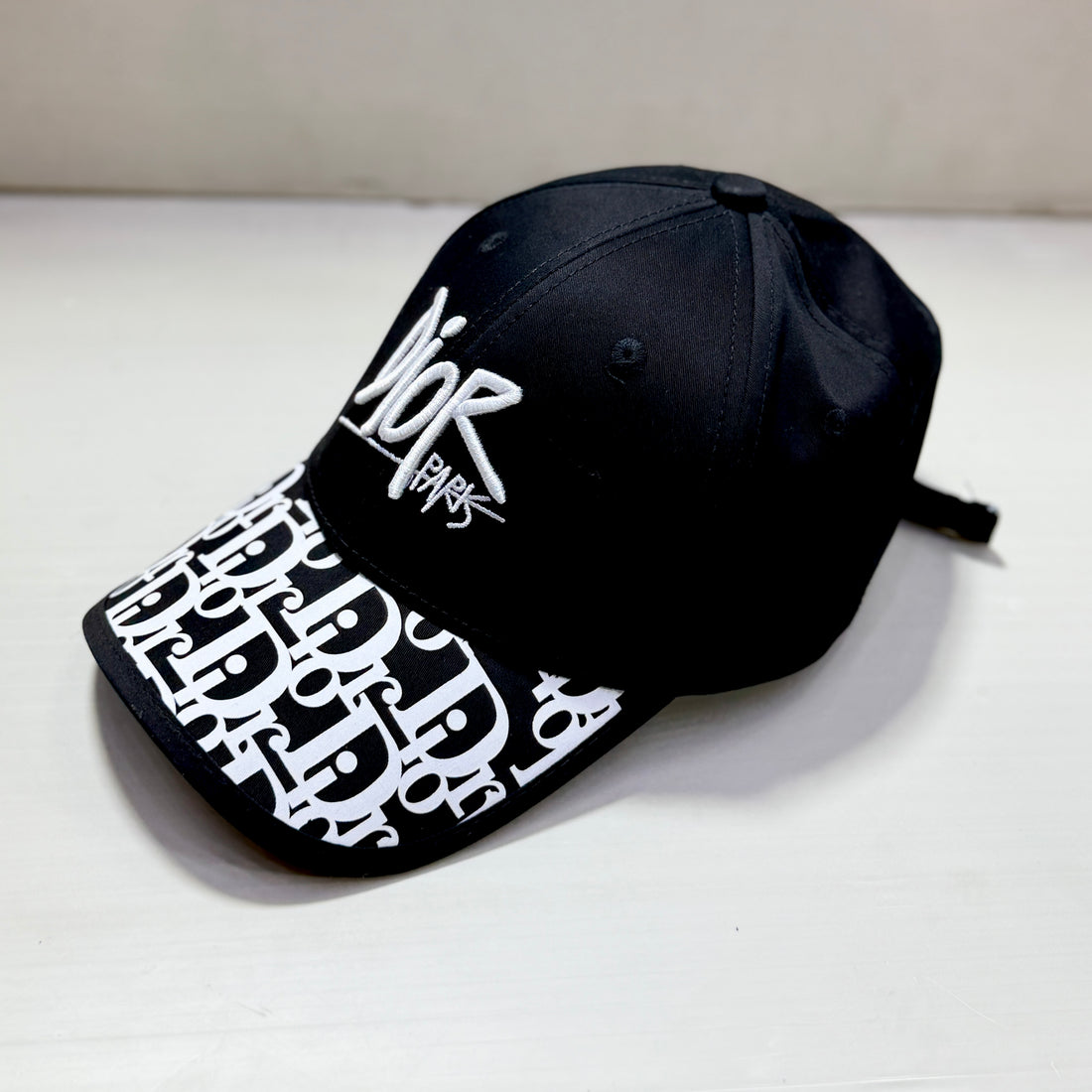 Dior cap