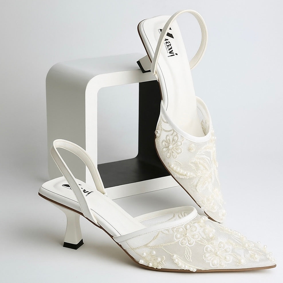 PEARL EMBROIDERY (White)