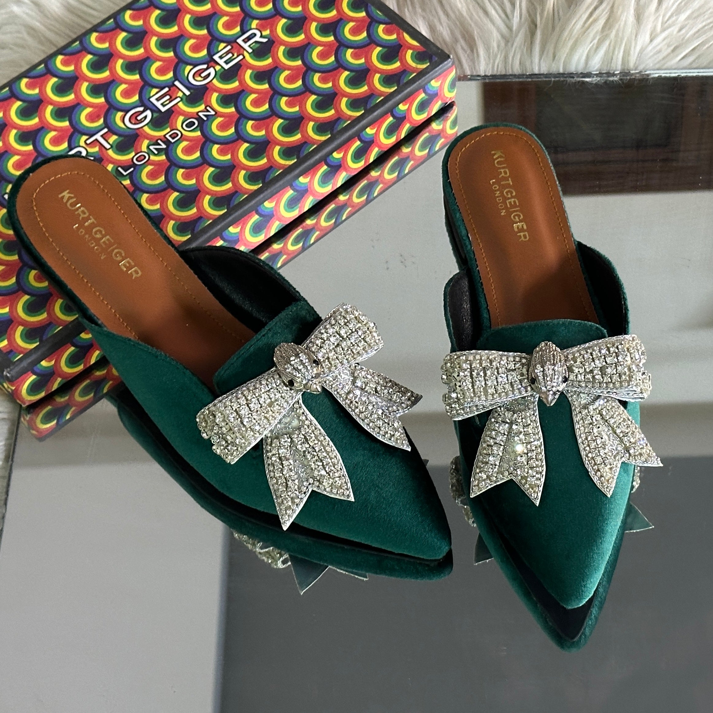 Zawj Kurt Geiger Pumps