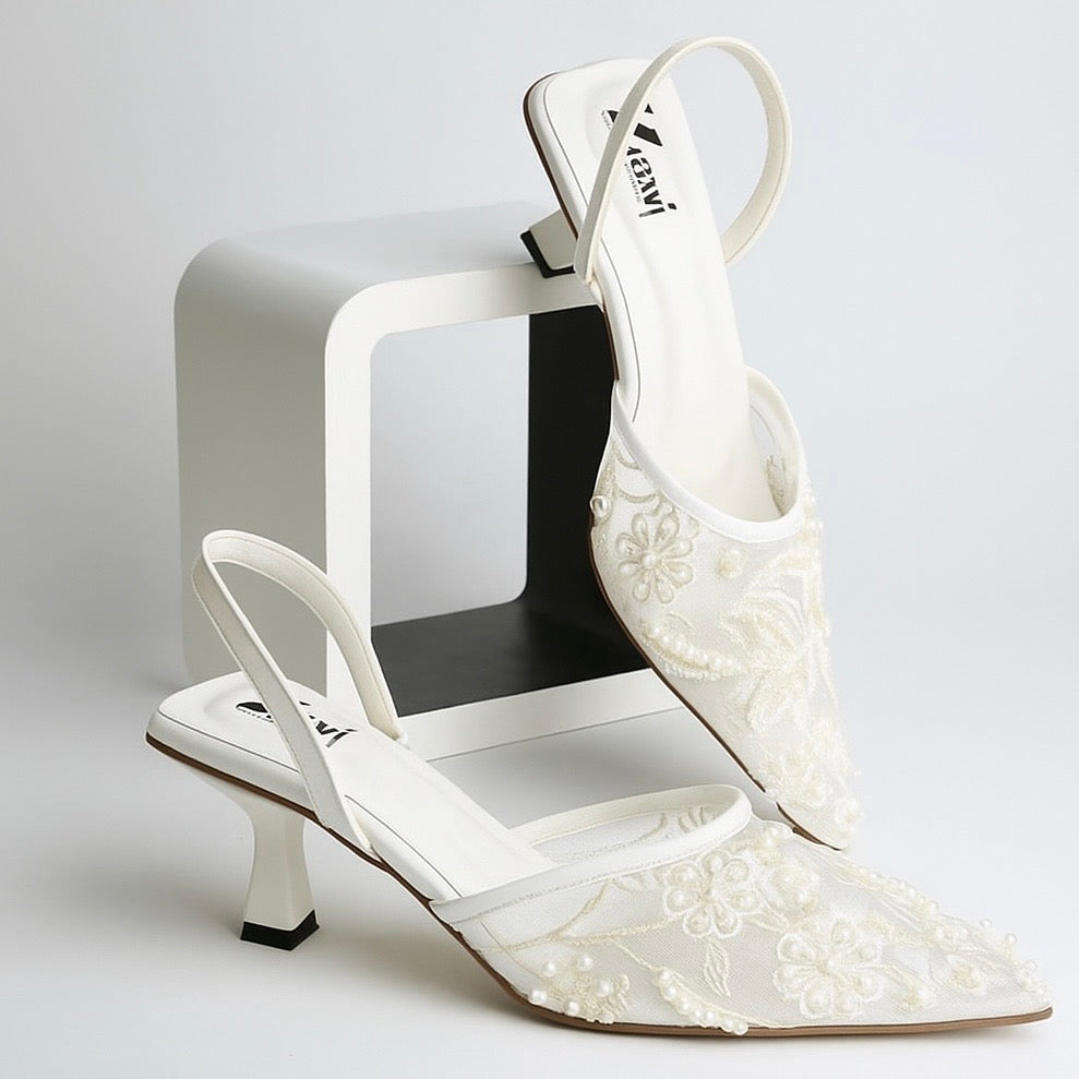 PEARL EMBROIDERY (White)