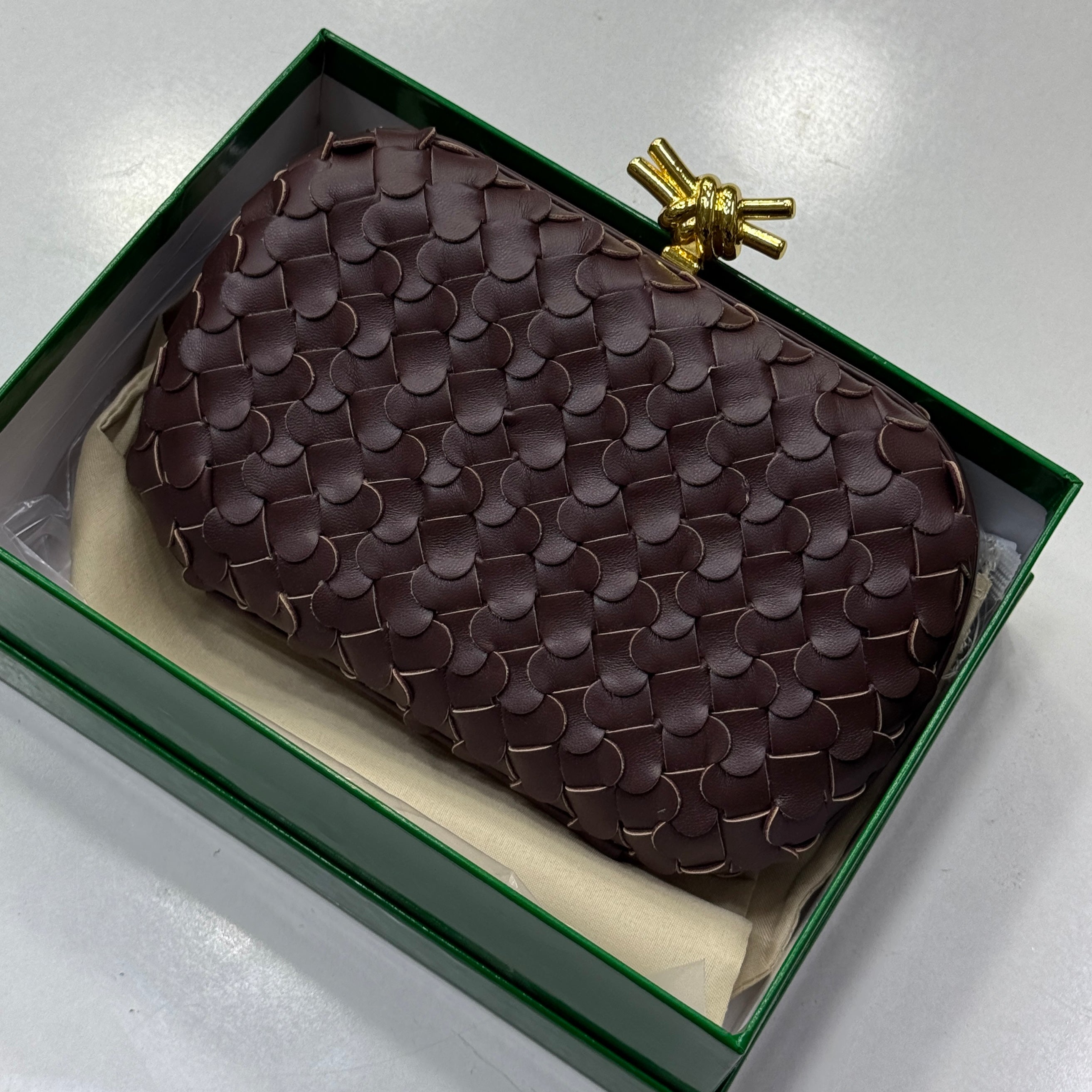 BOTTEGA VENETA CLUTH