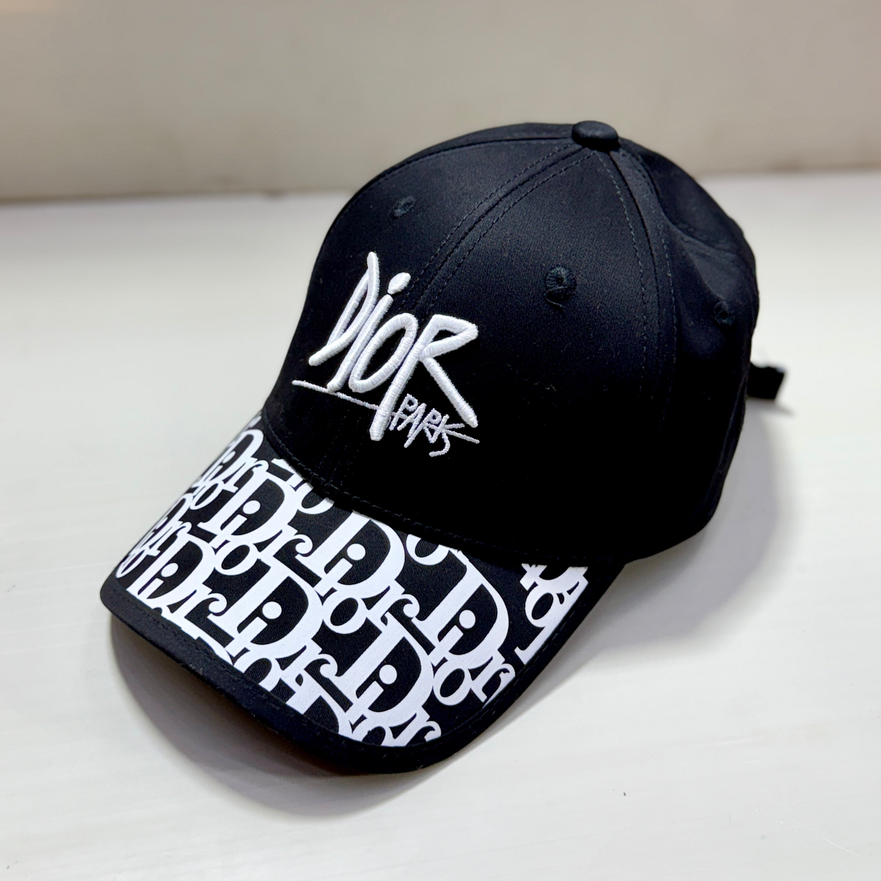 Dior cap