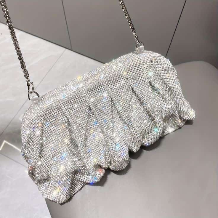 Benedetta Bruzziches
Venus La Grande Metallic Crystal silver Clutch Bag