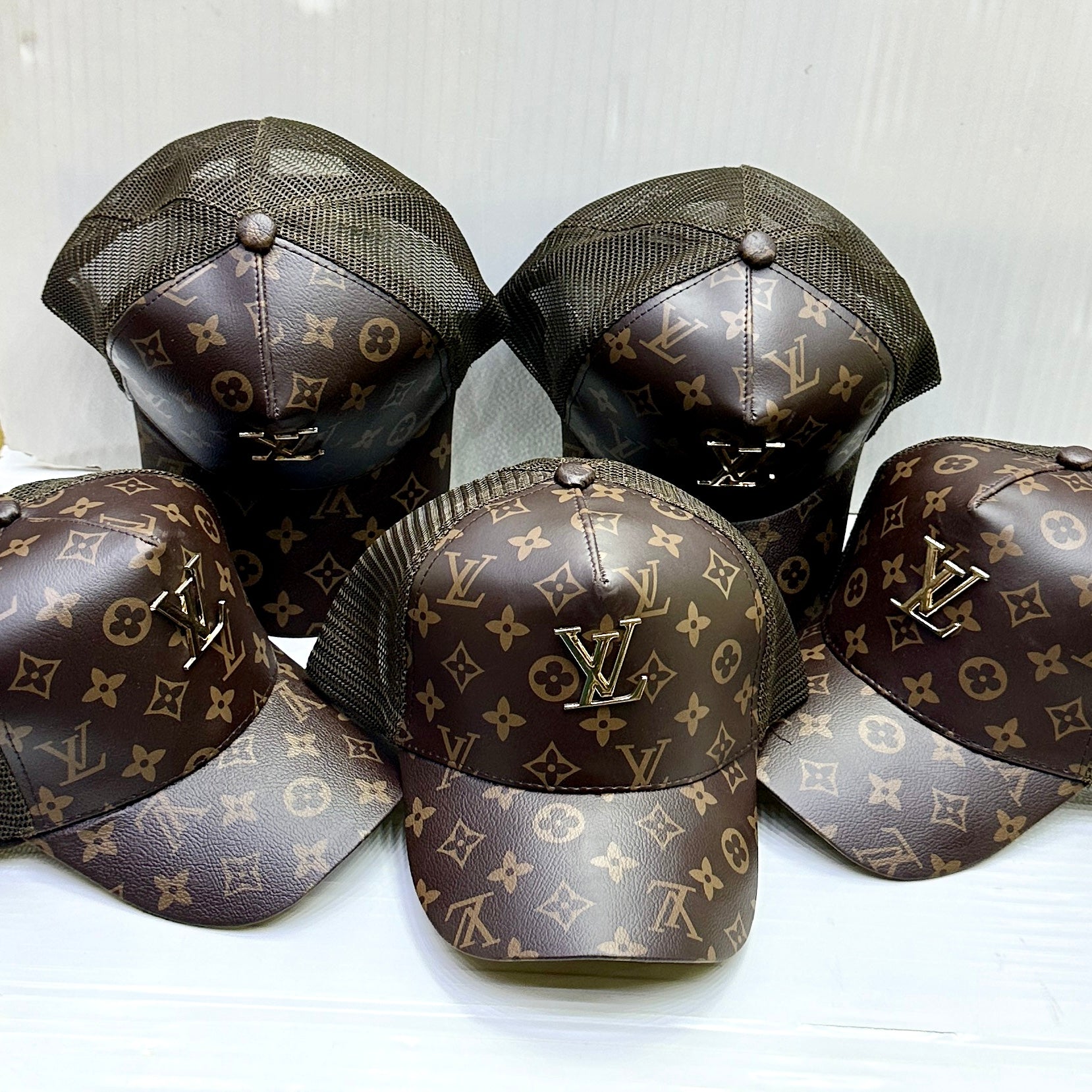 Lv Brand caps