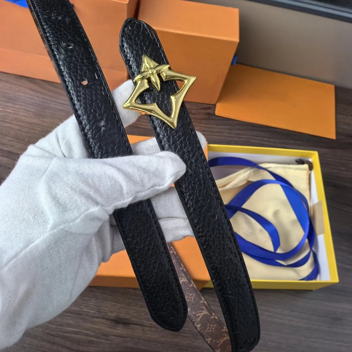 Lv Simple Buckle Belt