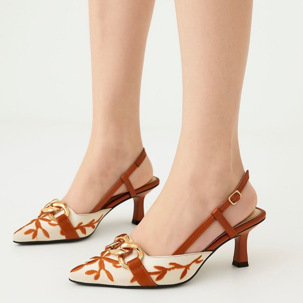 FLORAL EMBROIDERED CHAIN7