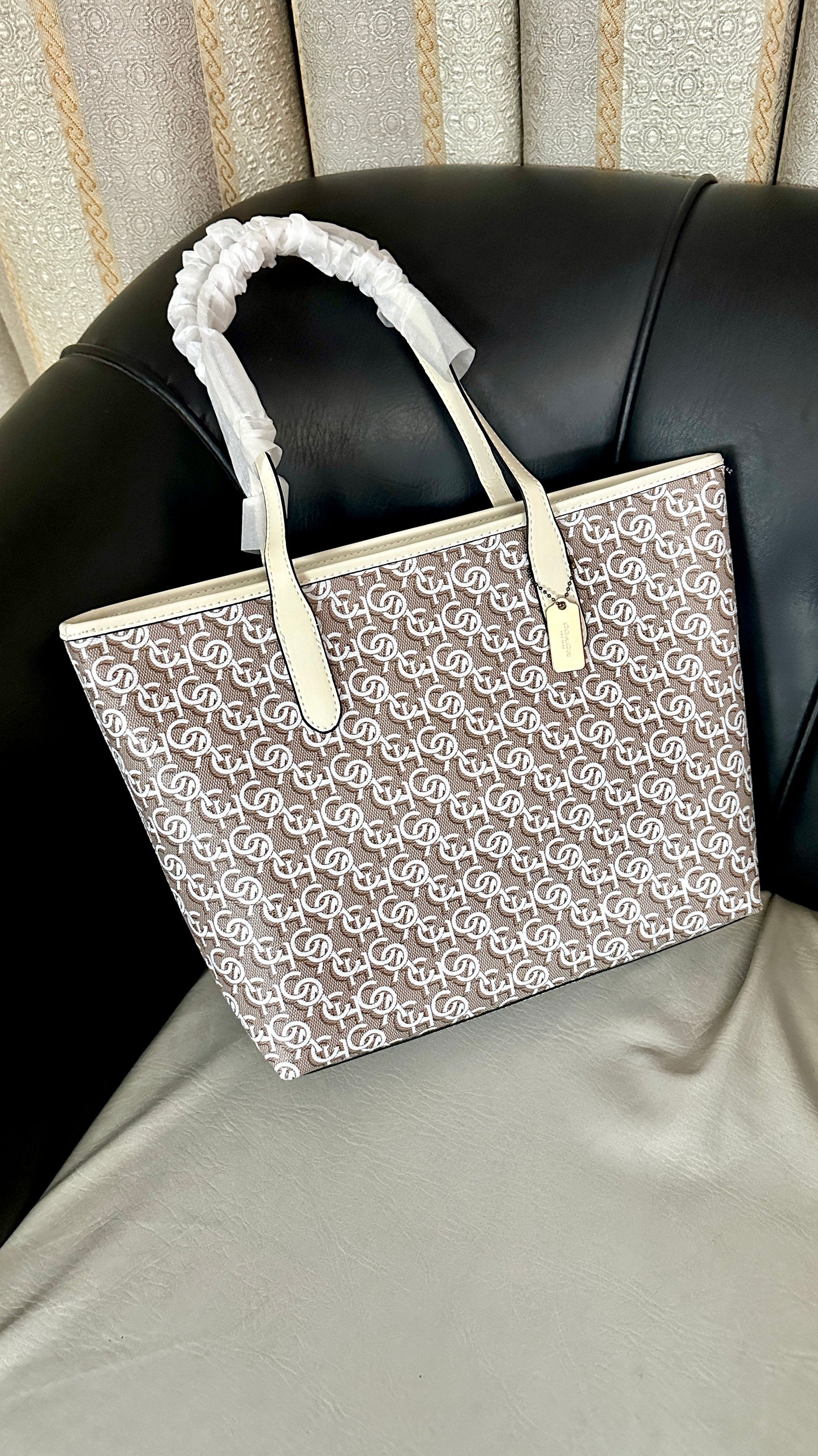 Tote with box