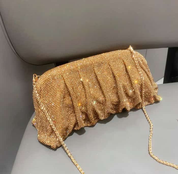 Benedetta Bruzziches
Venus La Grande Metallic Crystal golden Clutch Bag