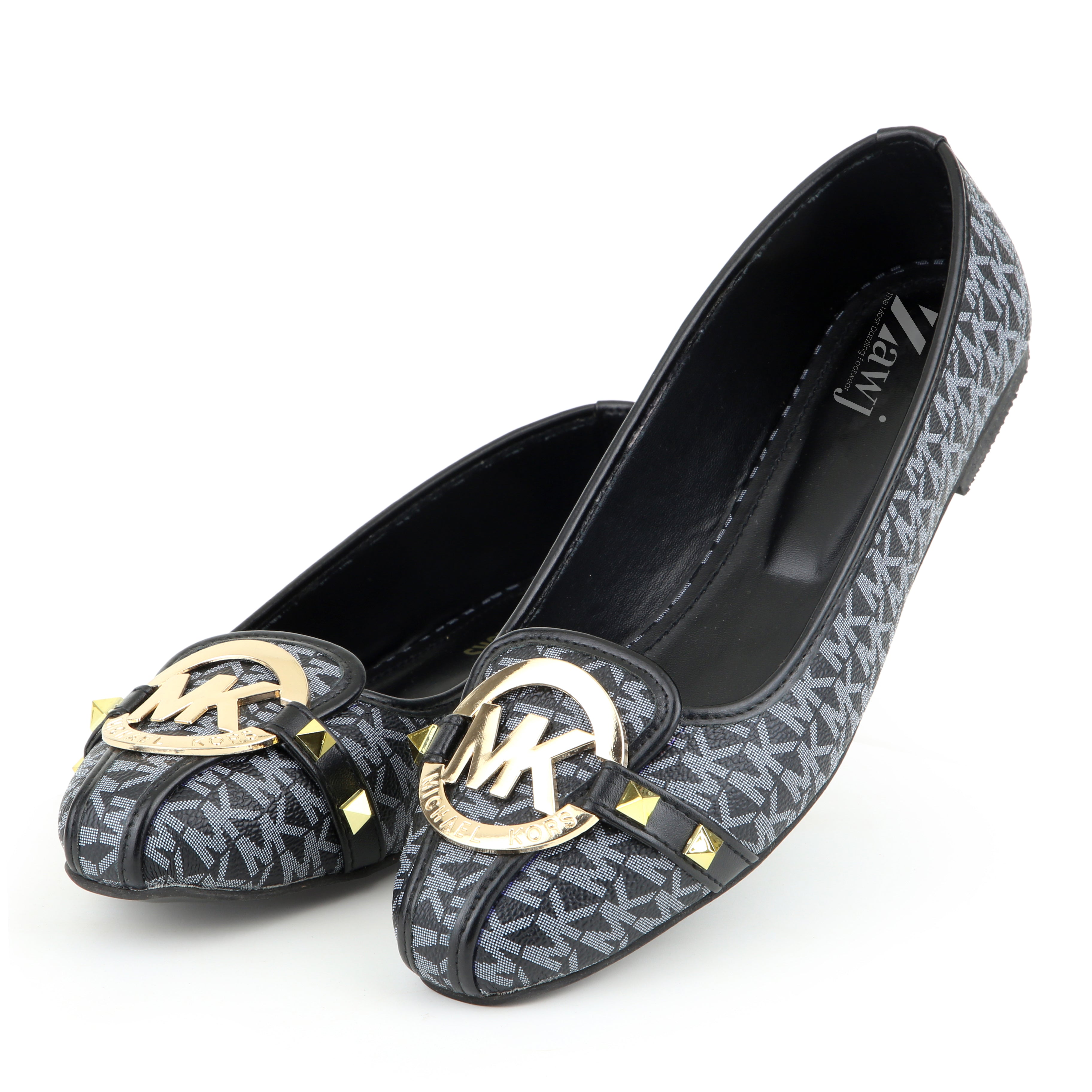 Mk pumps black