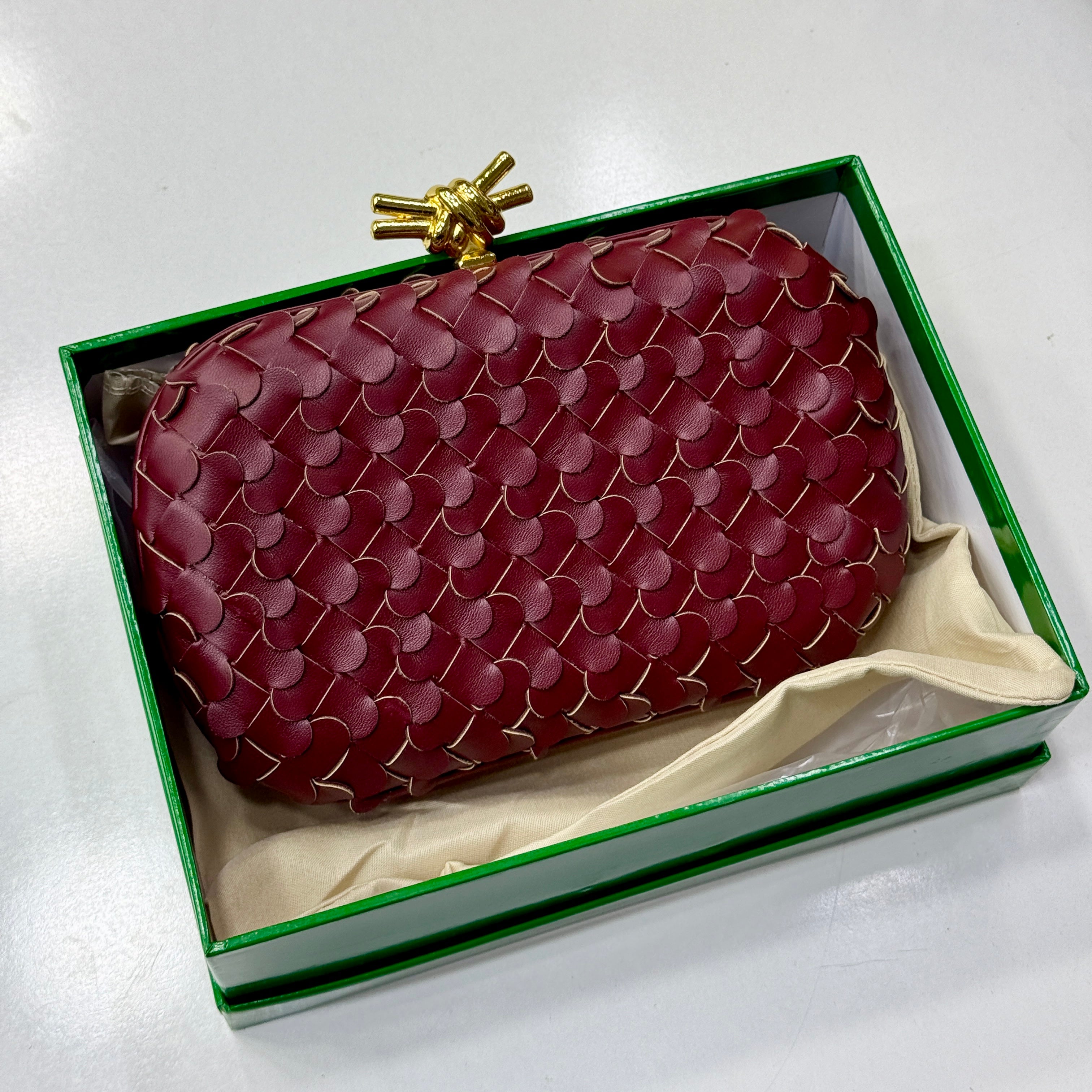 BOTTEGA VENETA CLUTH