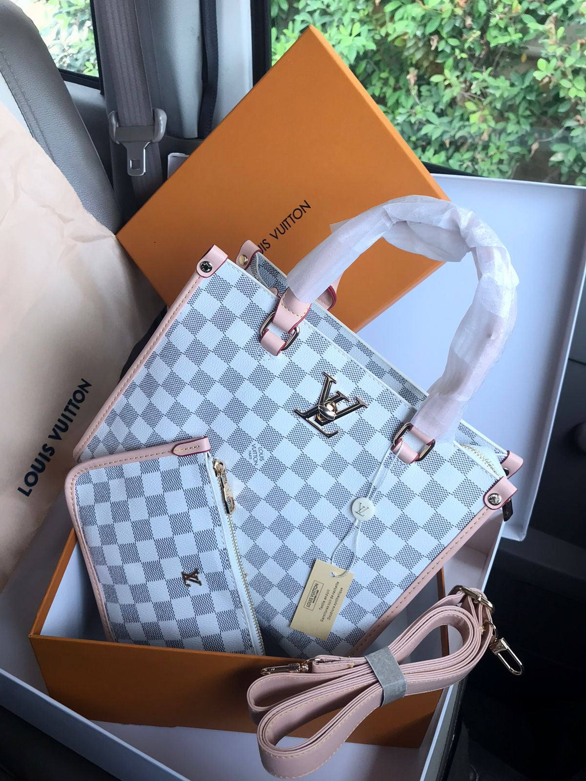 Louis Vuitton bag white