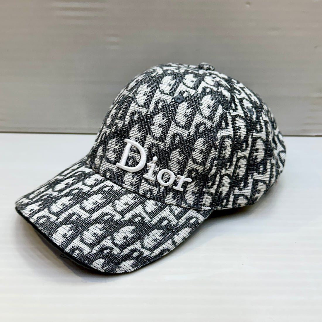 DD Brand caps