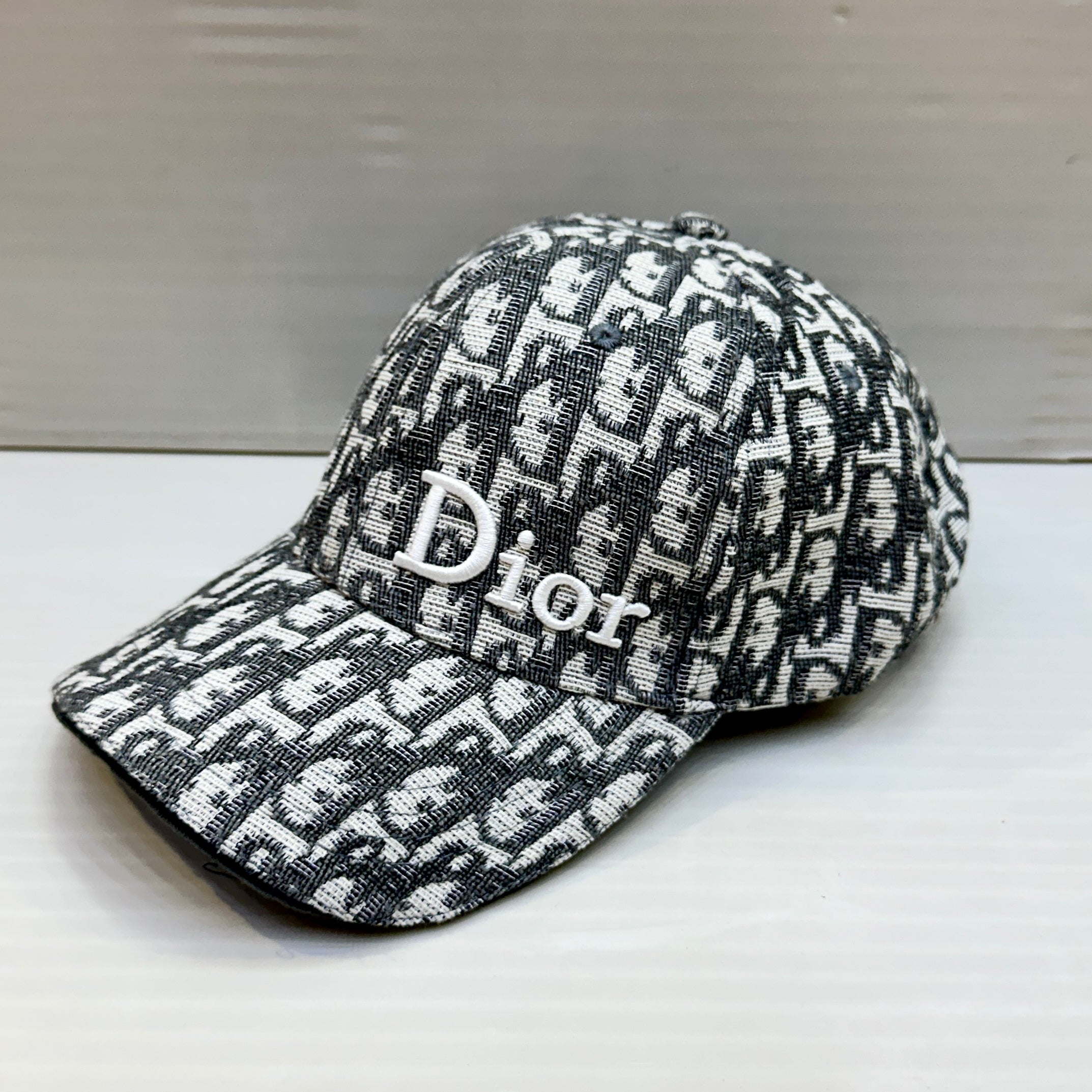 DD Brand caps