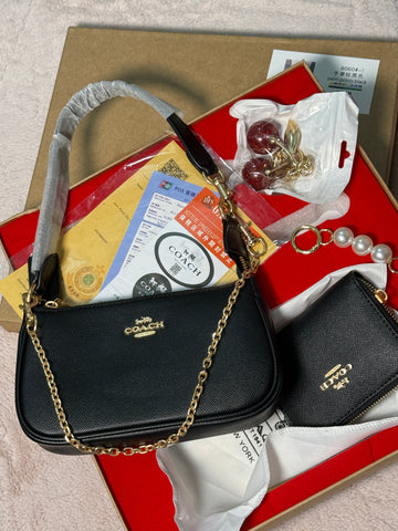 New gift Set With Keychain £ Card Wallet