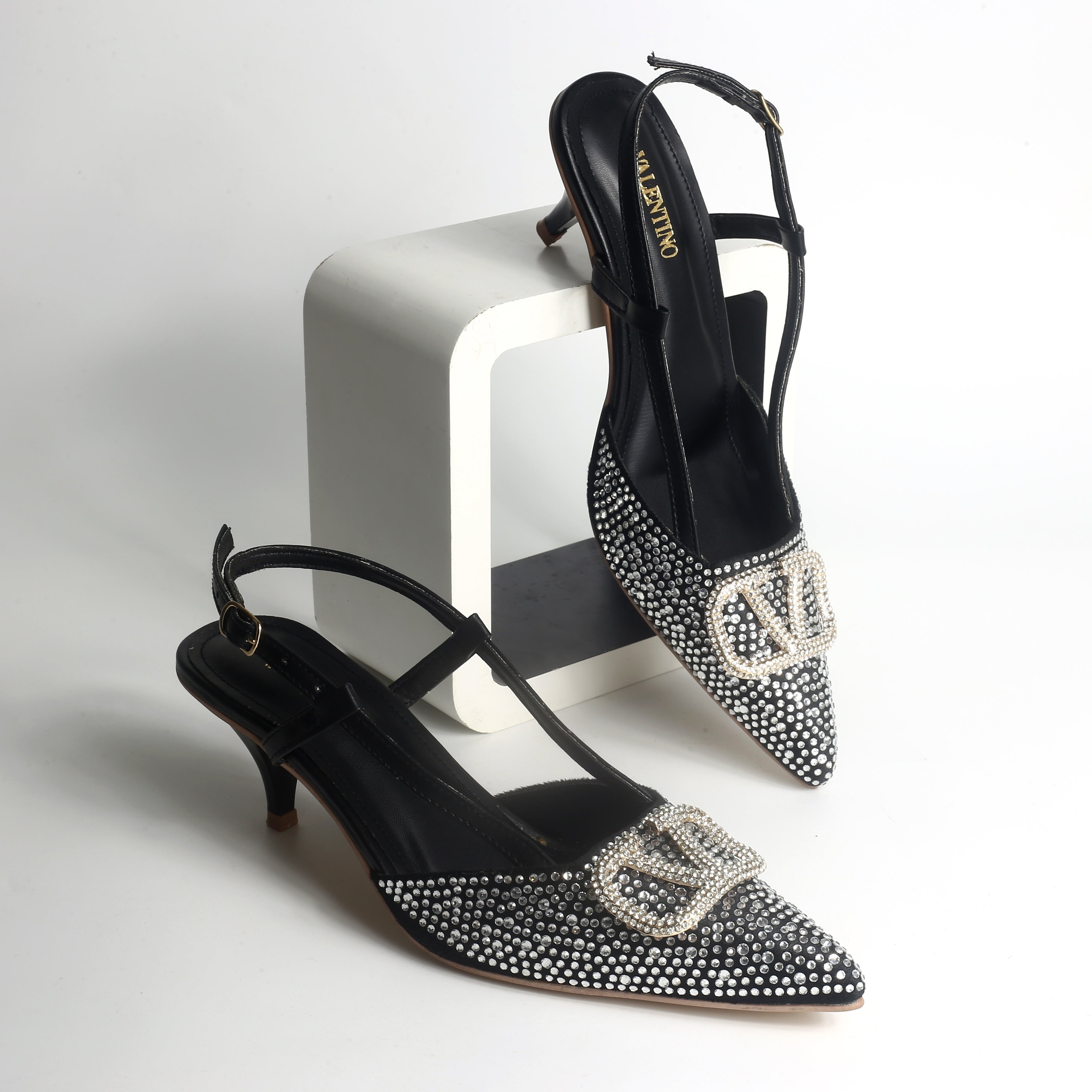 Valentino ビジュー付きハイヒール Z VALENTINO heel – ZAWJ