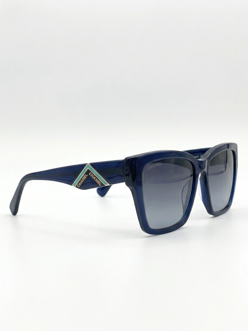 Chanel Vibe Sunglasses