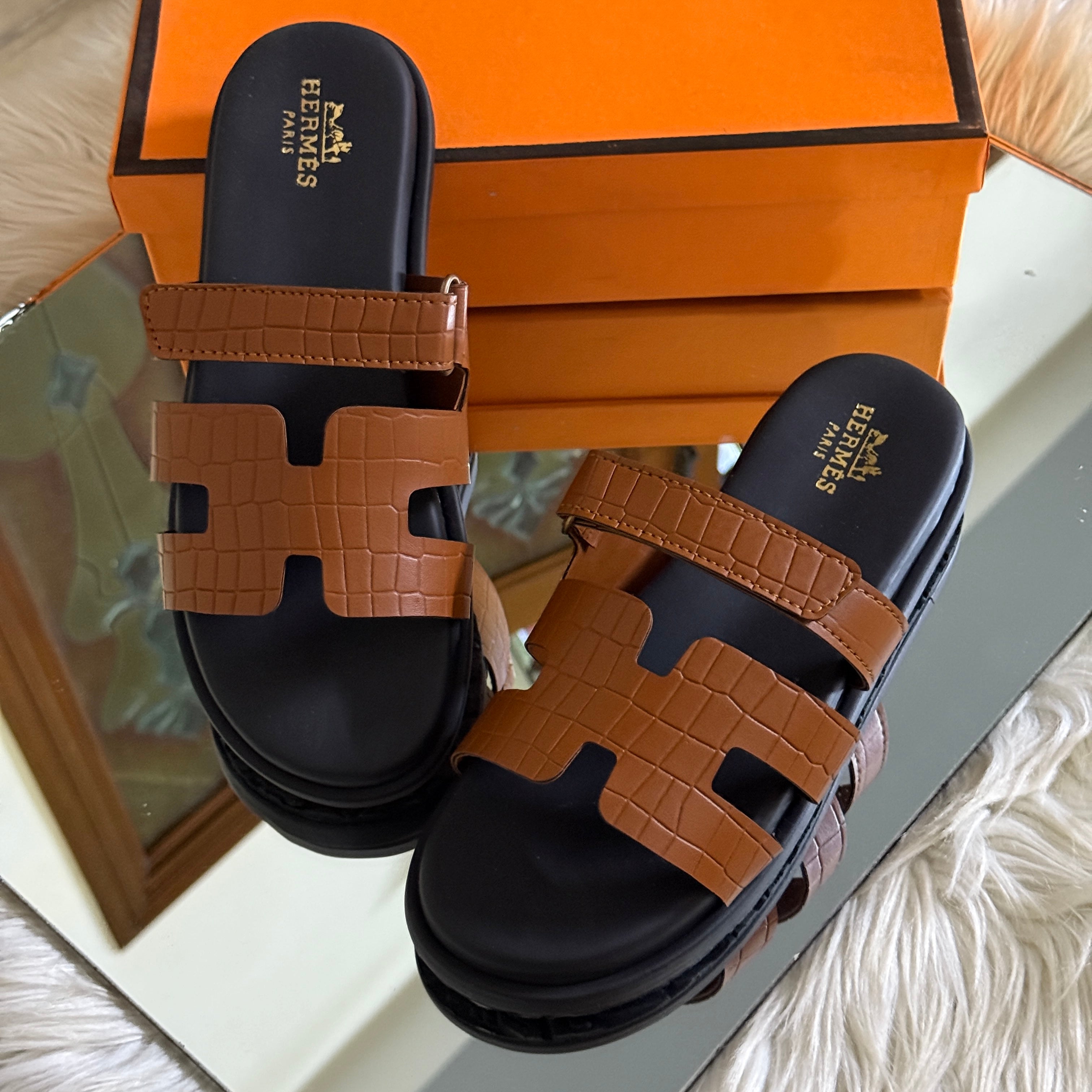 Cyphre Sandle (Brown)