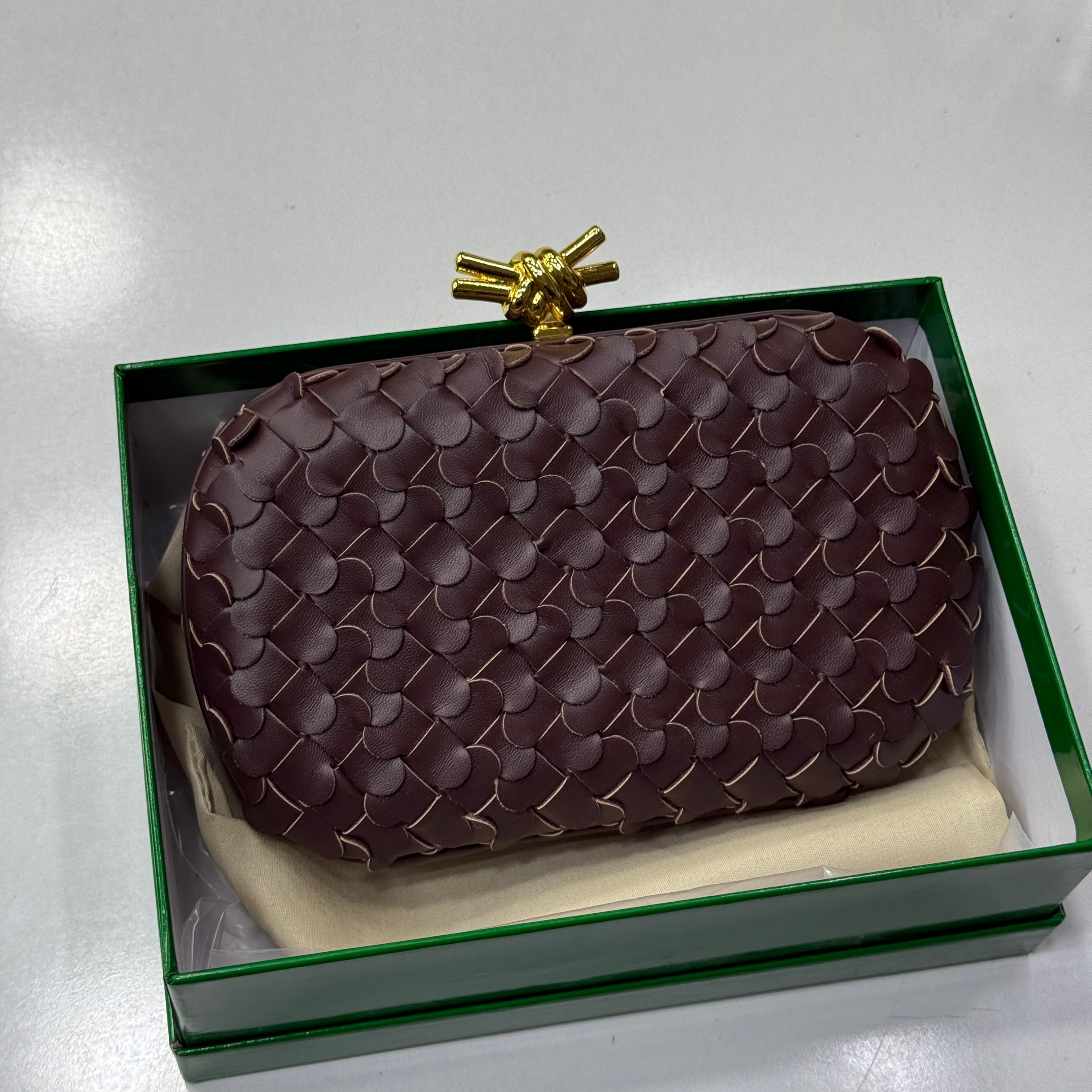 BOTTEGA VENETA CLUTH