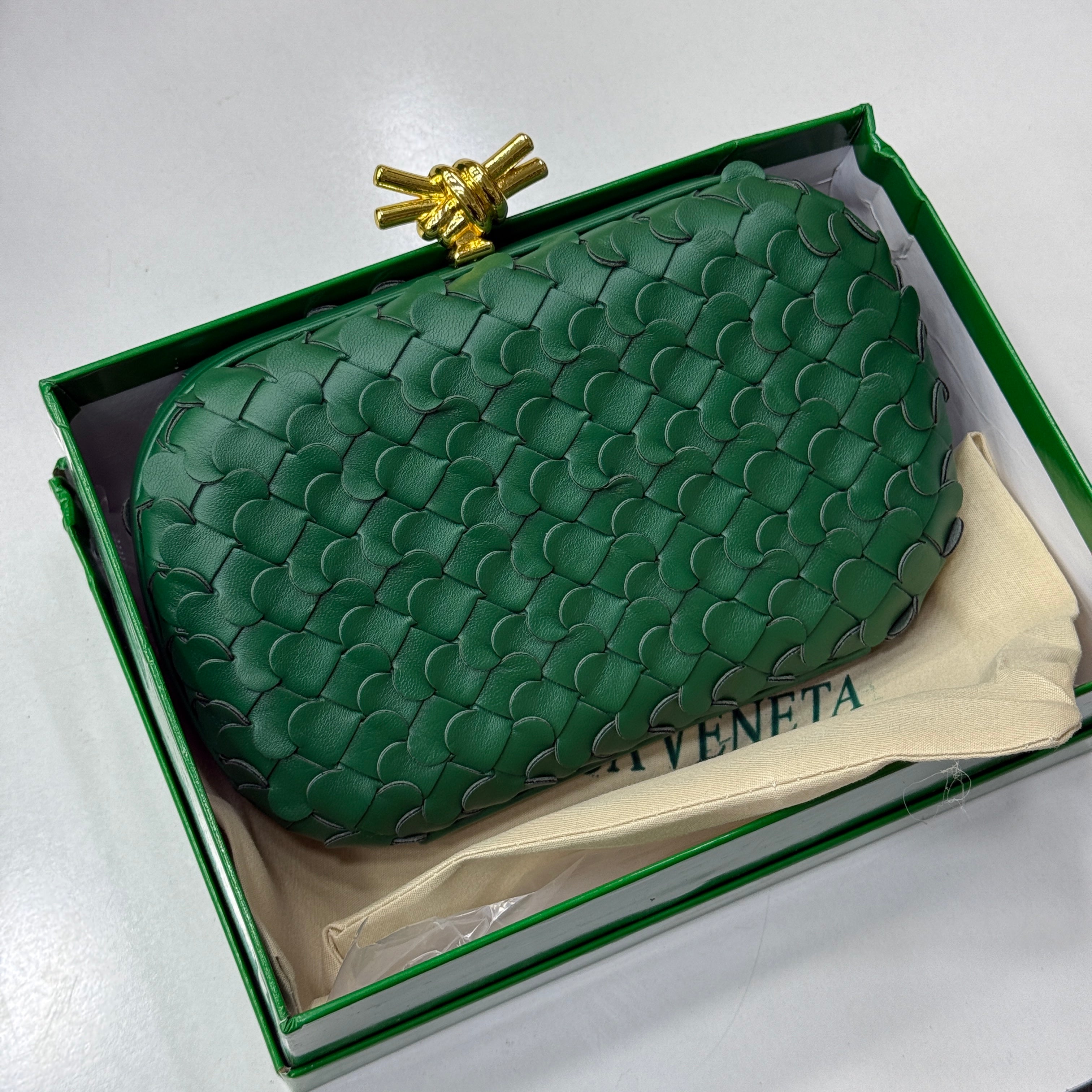 BOTTEGA VENETA CLUTH