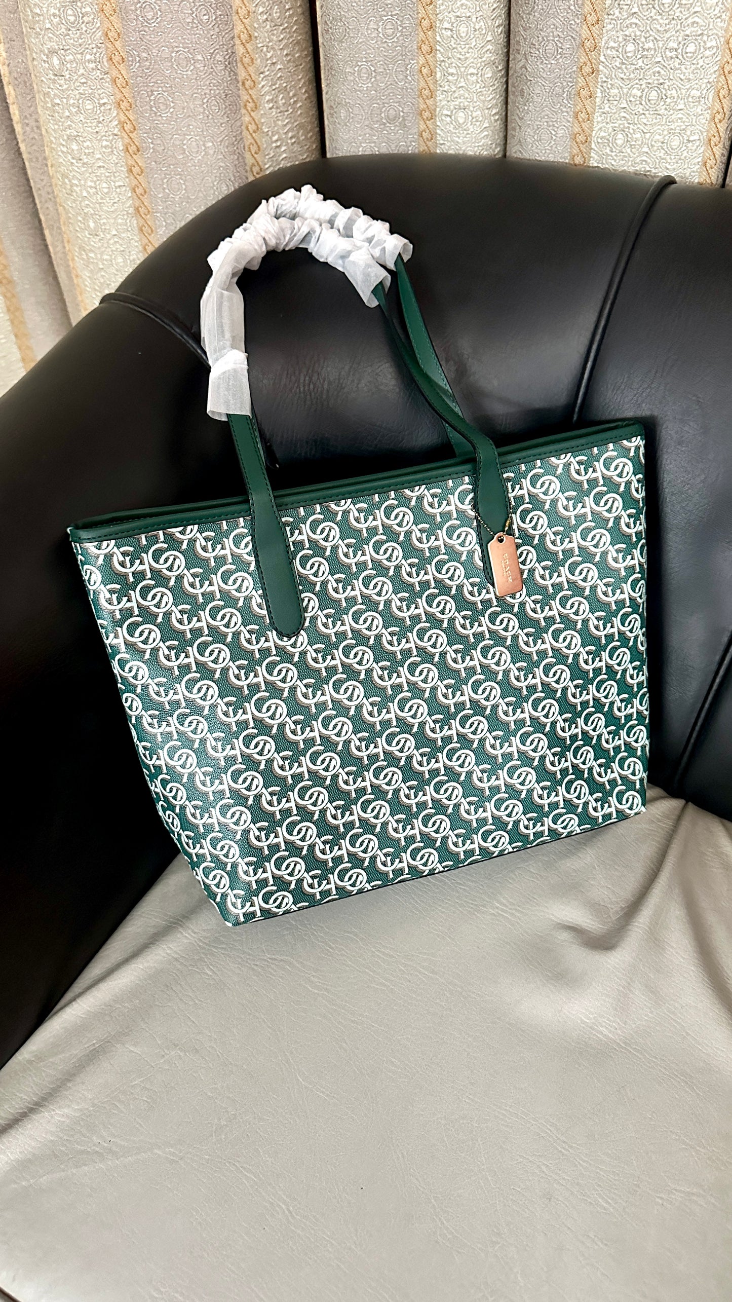 Tote with box