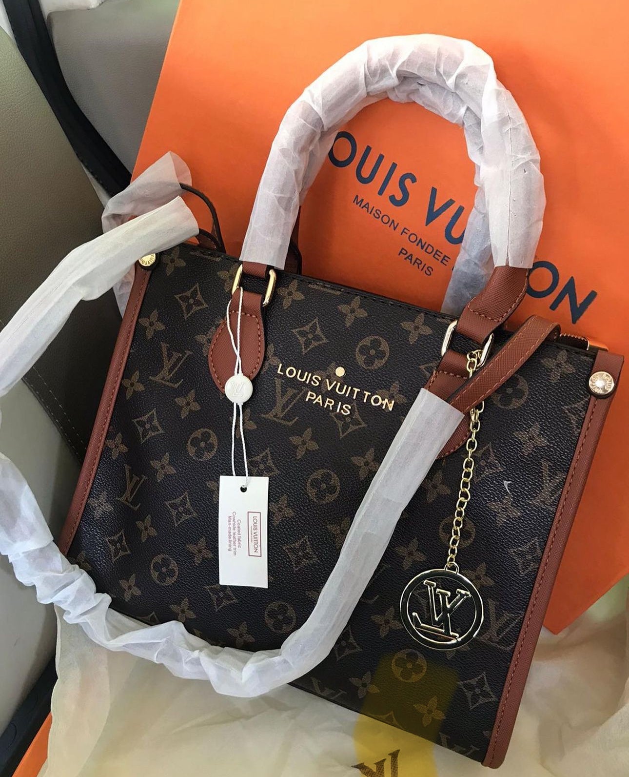 Louis Vuitton bag alpa