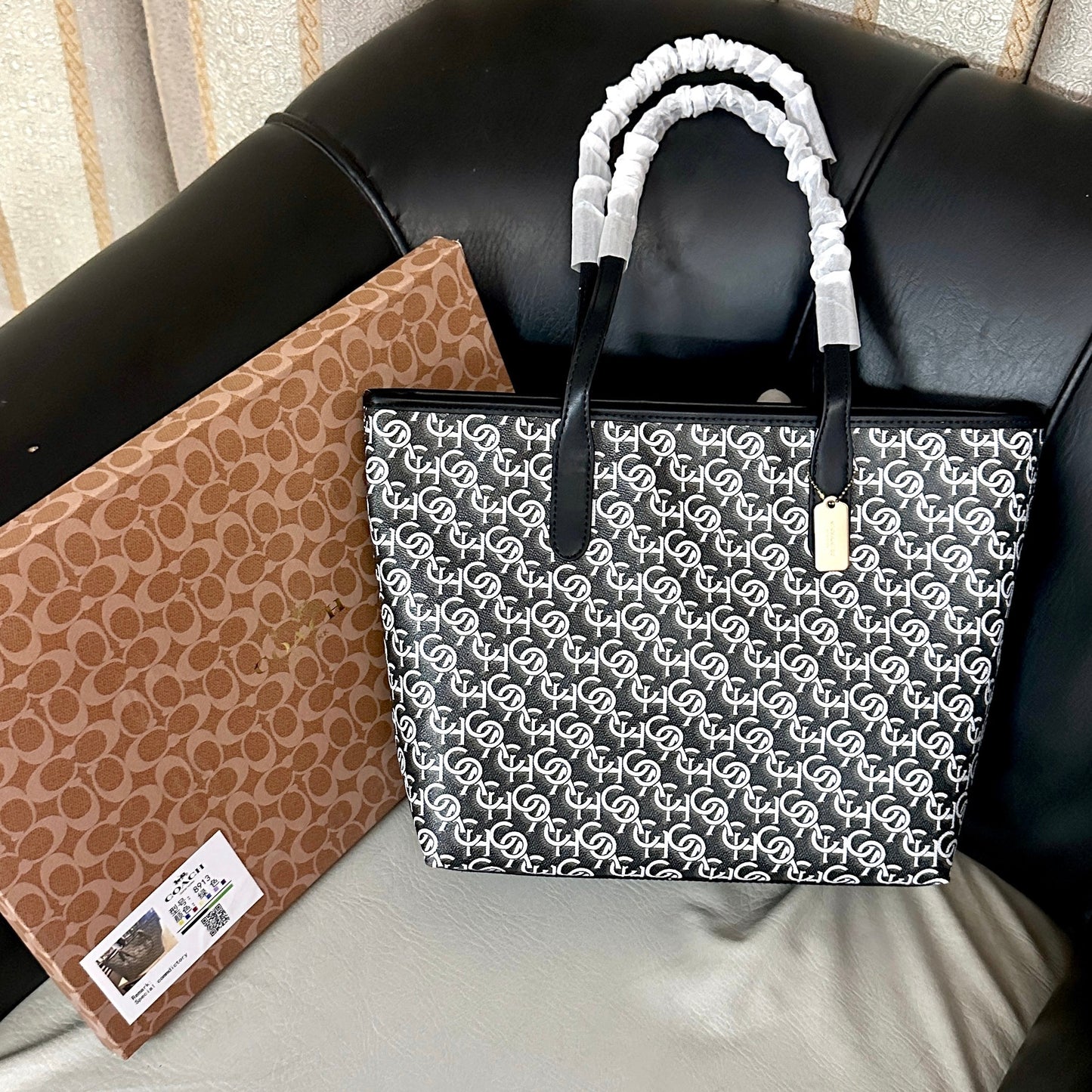 Tote with box