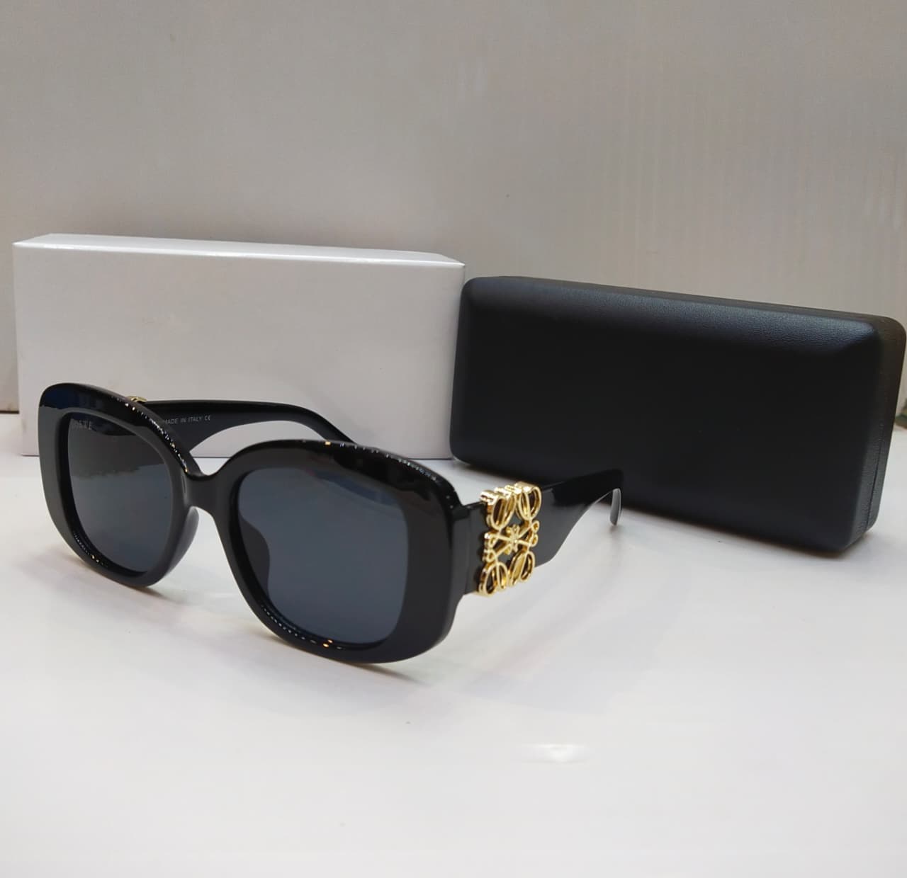 Black Vibe Sunglasses