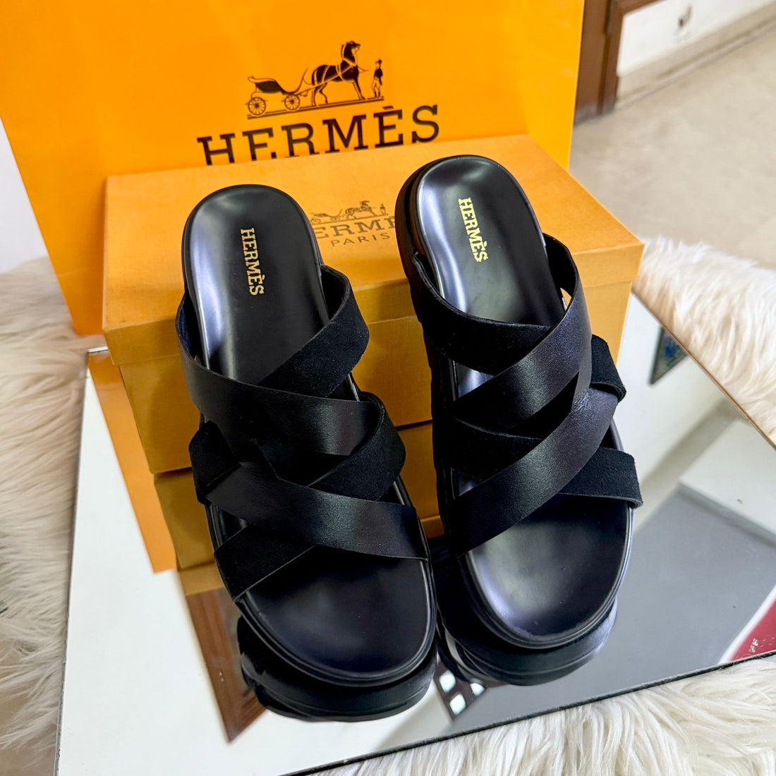 Hermes Men's Aura Slippers (Black)