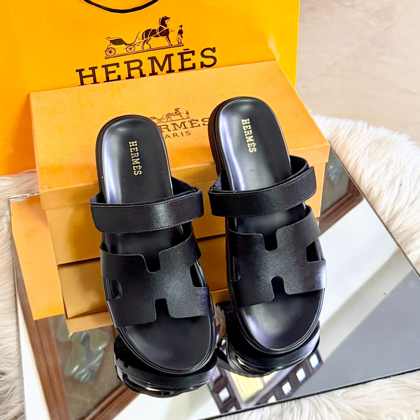 Hermes Men's Aura Prime Slippers