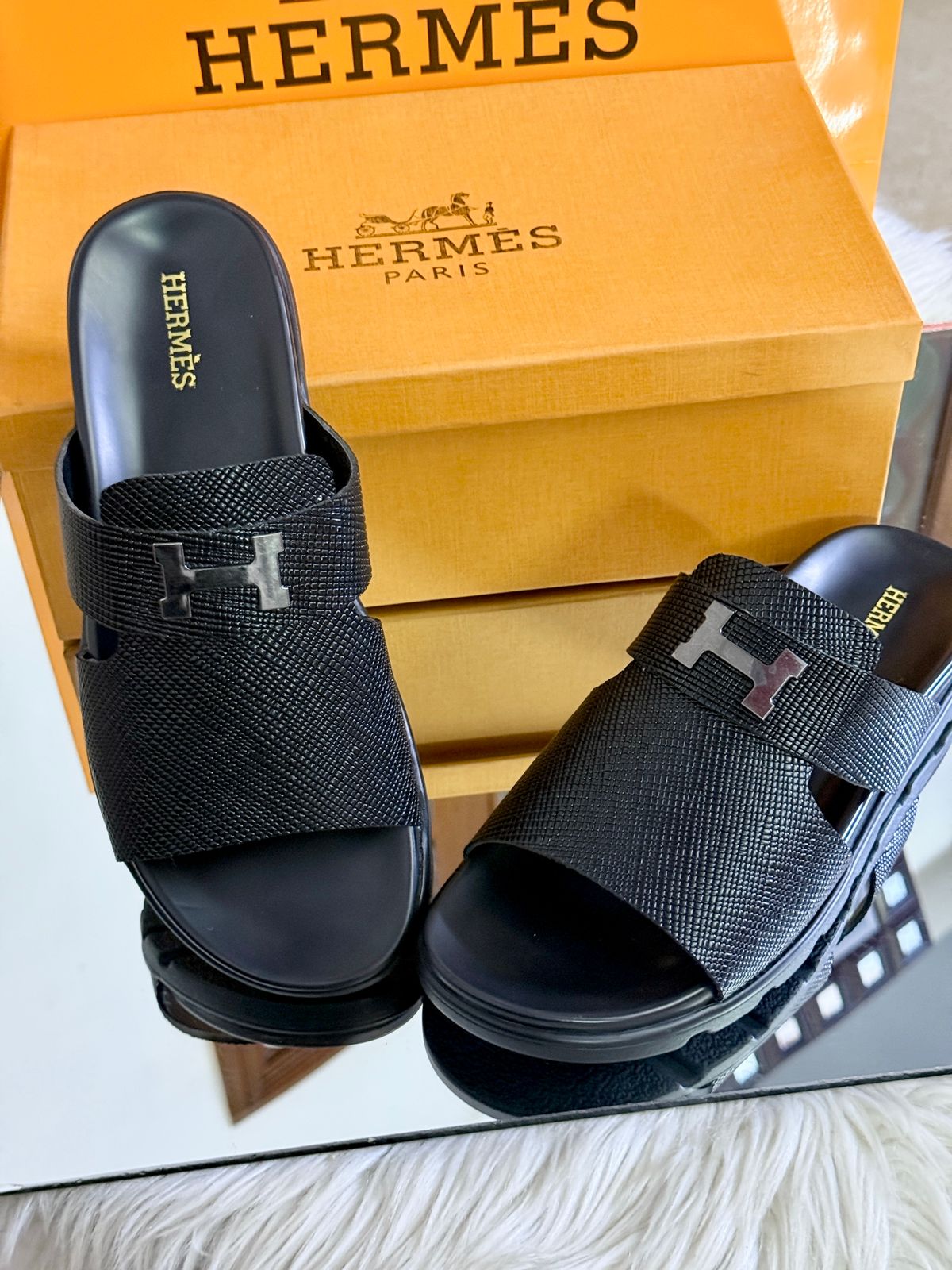 Hermes Men's Slippers