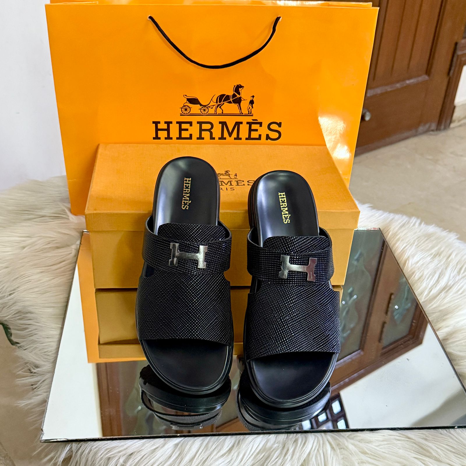 Hermes Men's Slippers