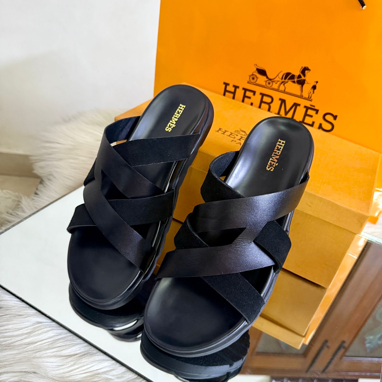Hermes Men's Aura Slippers (Black)