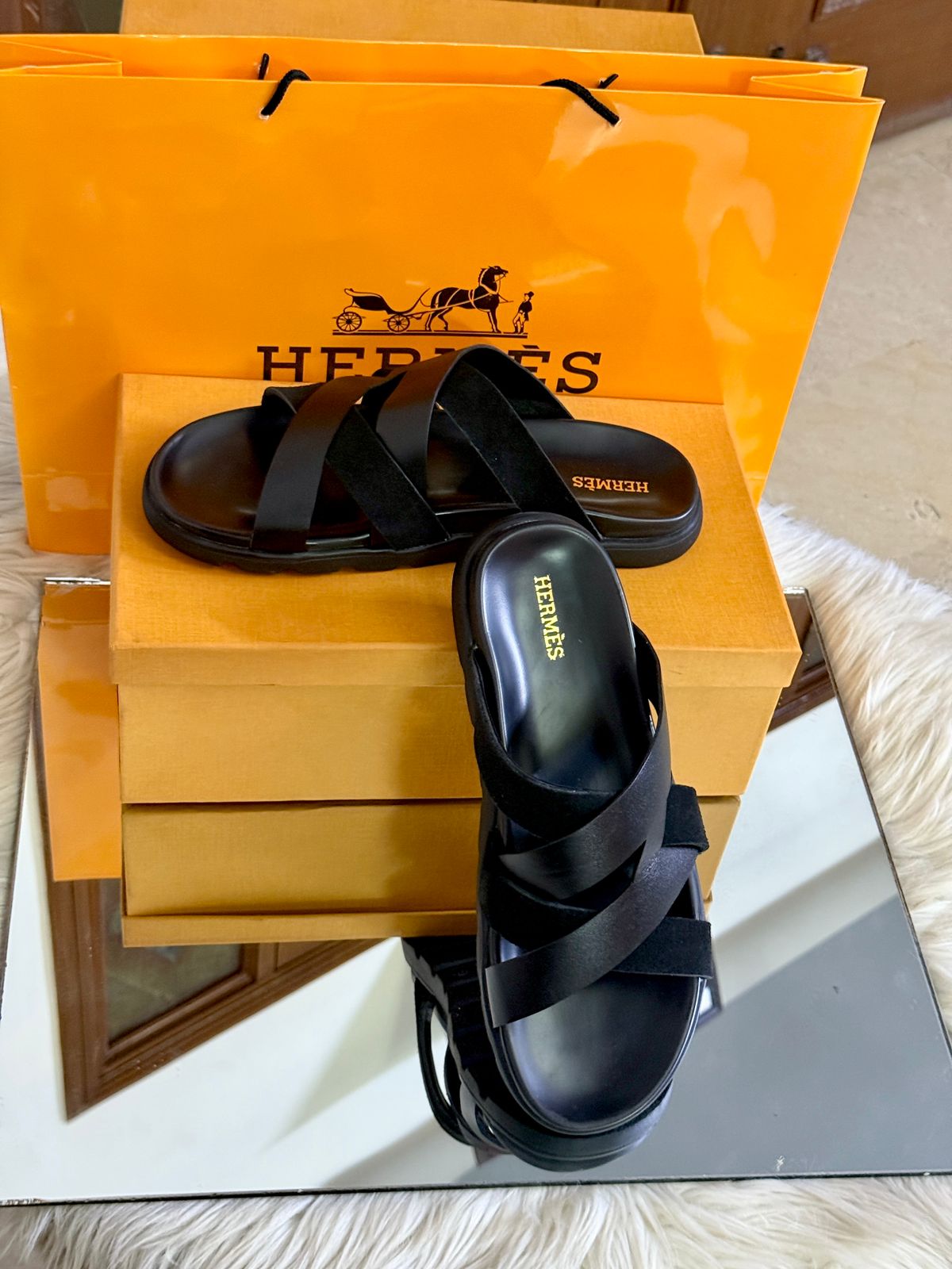 Hermes Men's Aura Slippers (Black)