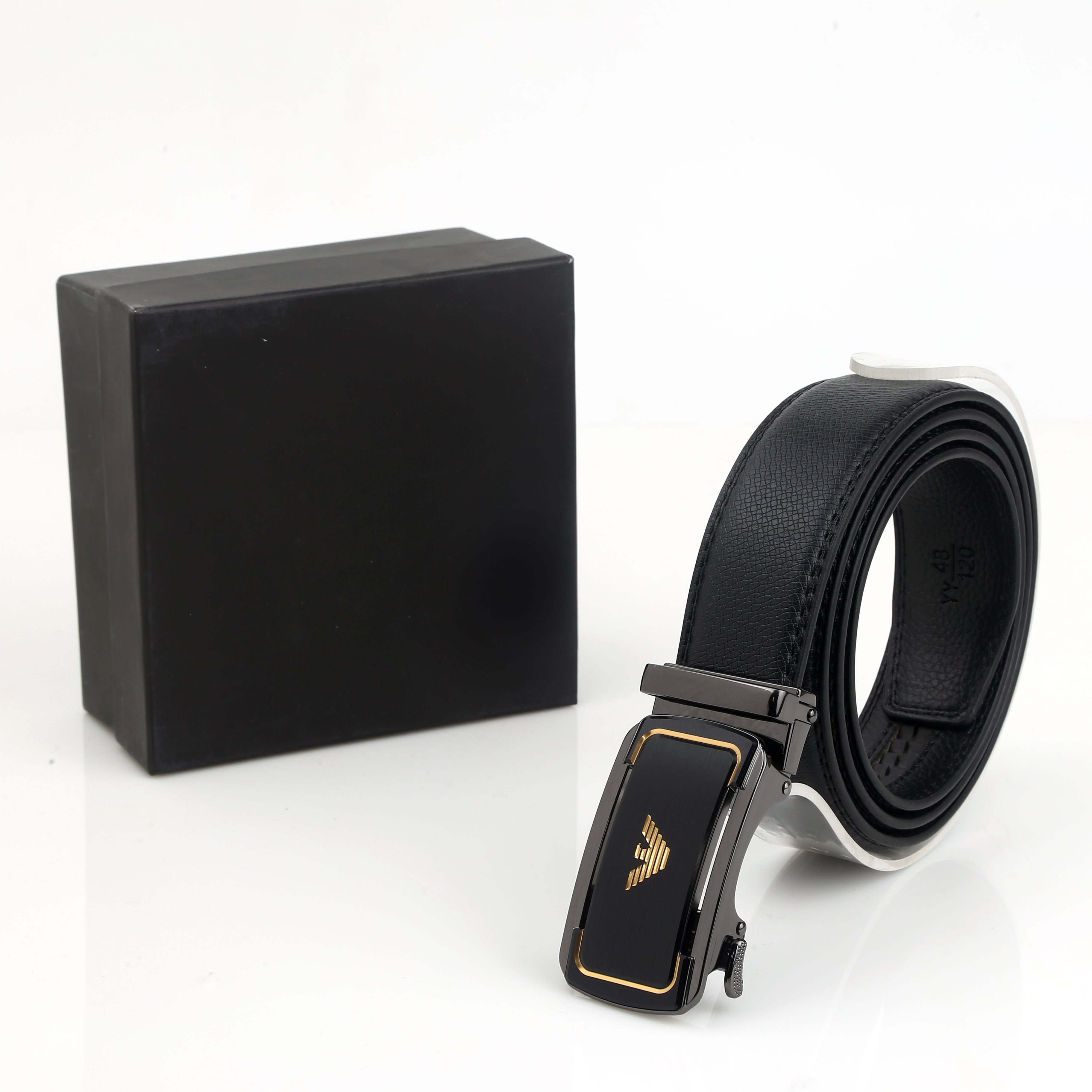 Arman Leather belts