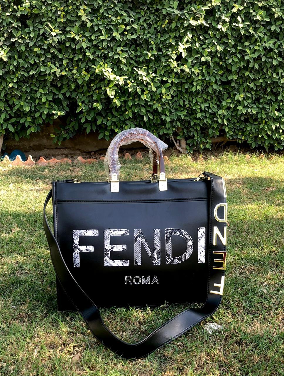 FENDI TOTE BAG