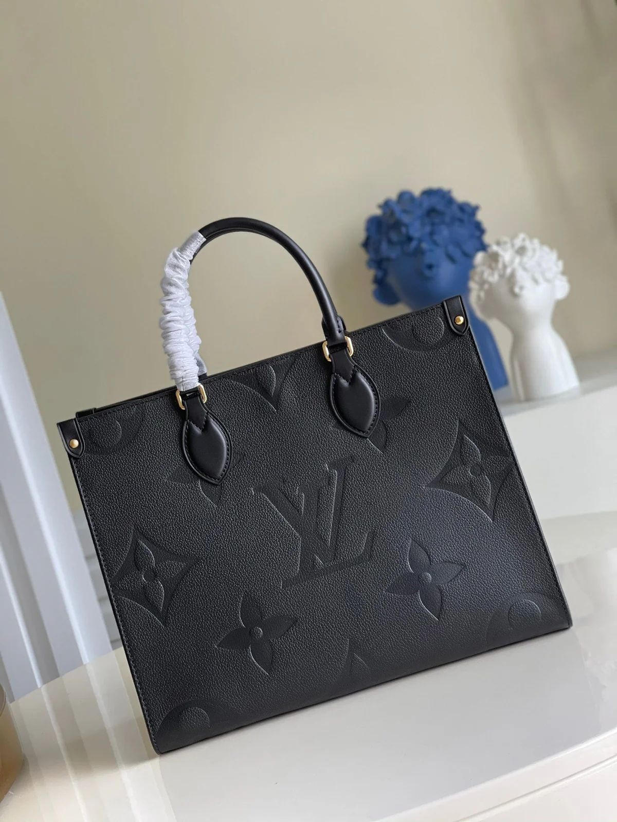 Lv Monogram Premium Bag Black