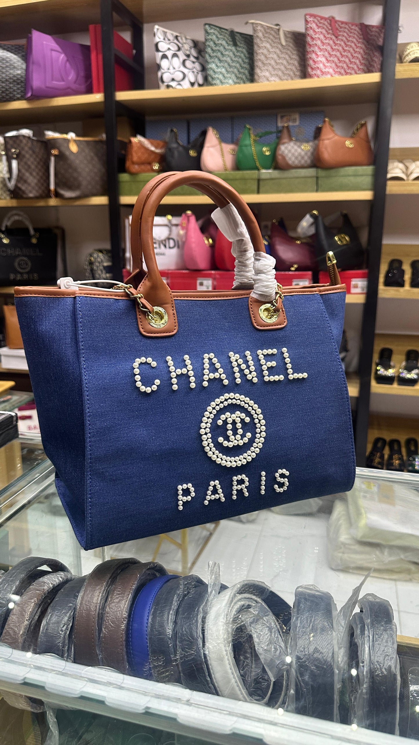 Zawj Chanel Paris Bag