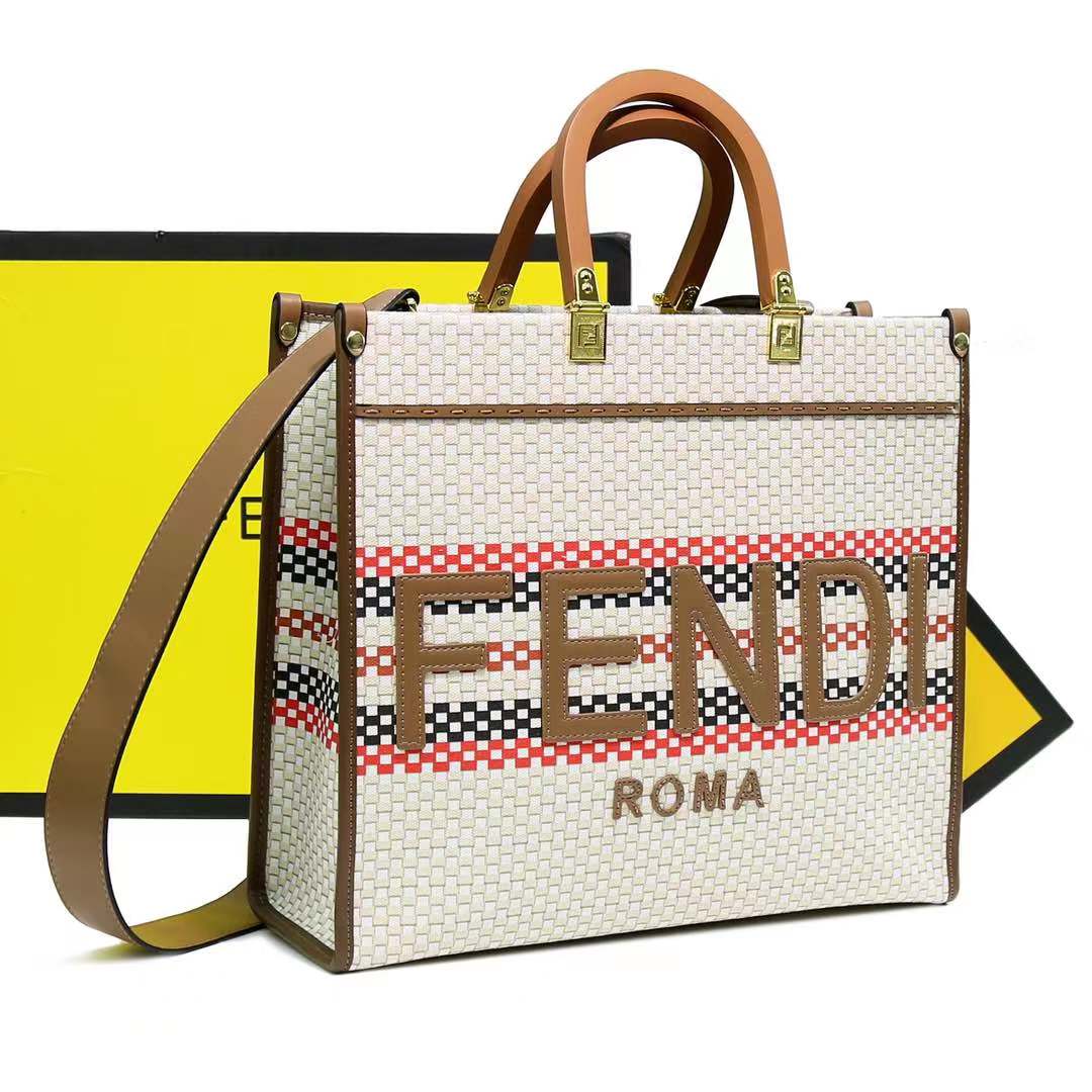 Fendi Sunshine Medium Raffia