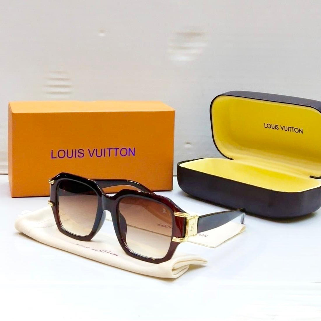 Lv Brown Aura Sunglasses