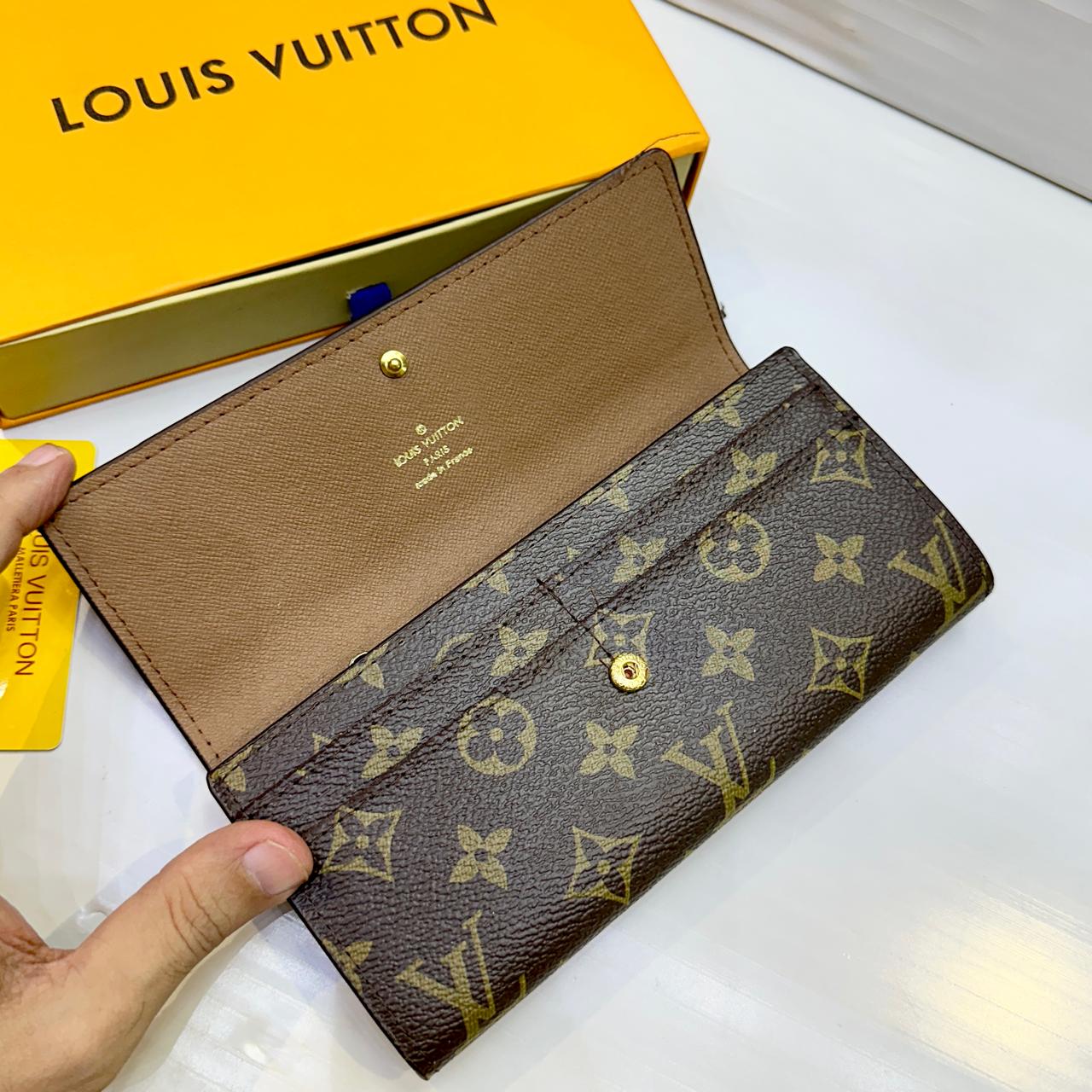 LV Monogram Ladies Wallet (Brown)