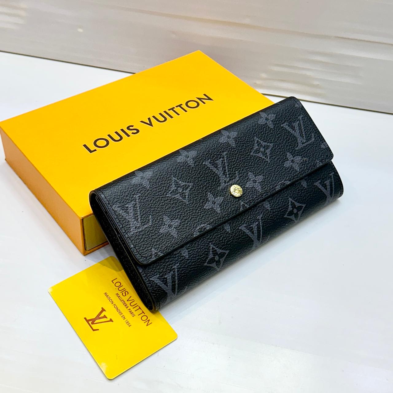 LV Monogram Ladies Wallet (Black)