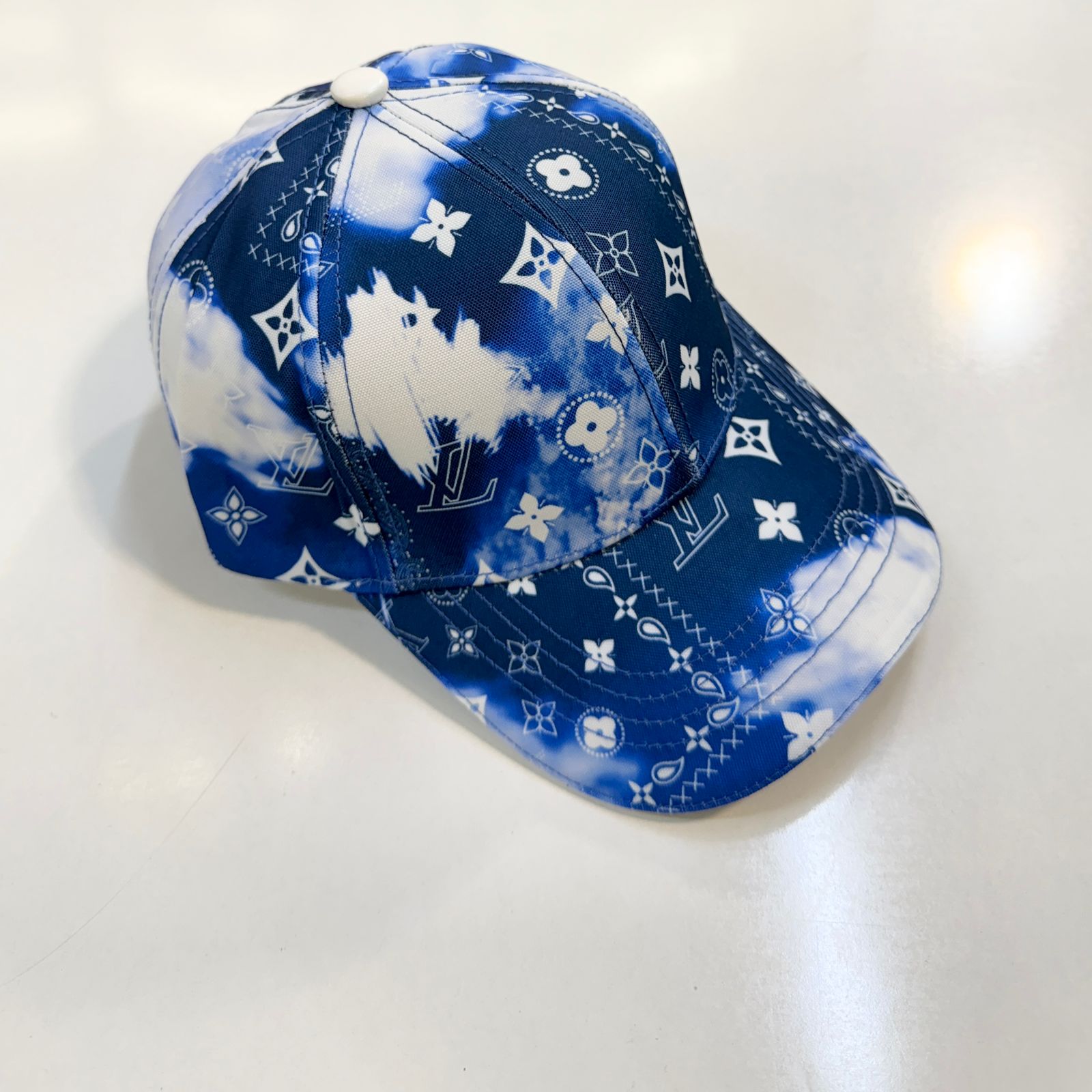 New LV Caps
