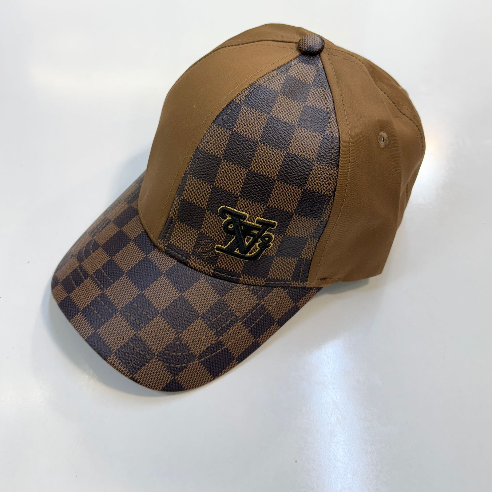 LV Brand caps