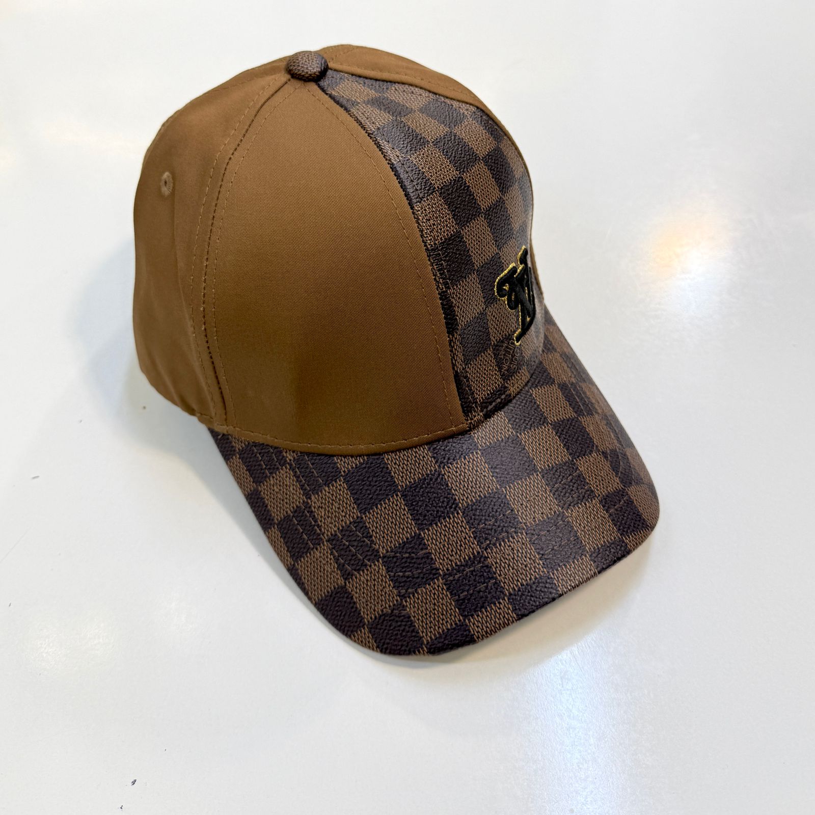 LV Brand caps
