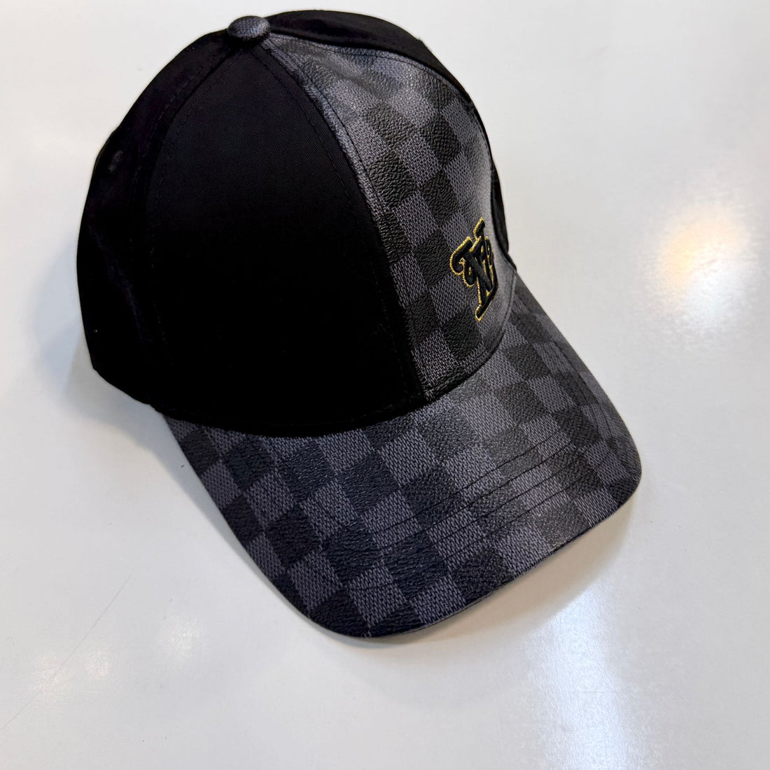 LV Brand caps