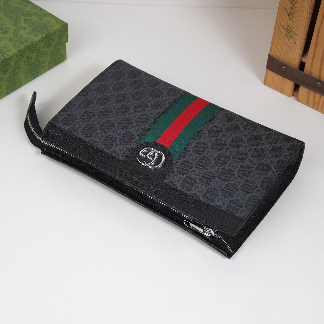 Gucci Crossbody Bags