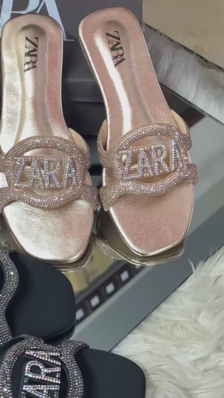 Zari Luxe